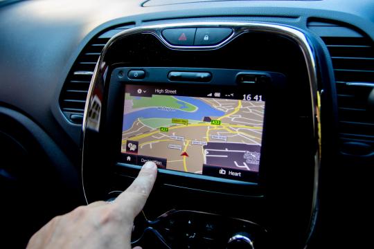 Navigatie, car multimedia en radio | A&M Mechelen | Proximus